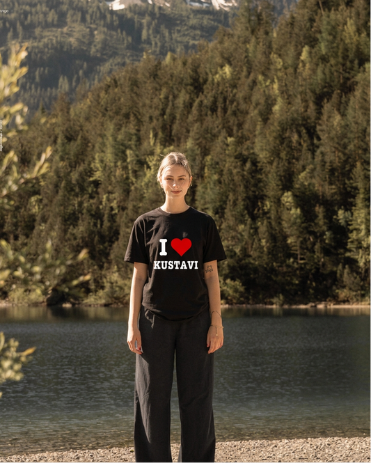 KUSTAVI T-PAITA hover